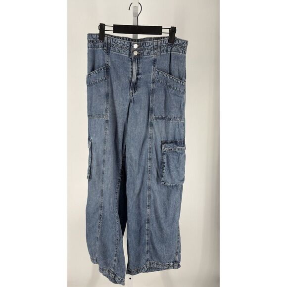 m jeans by Maurice's - Picture 1 of 5